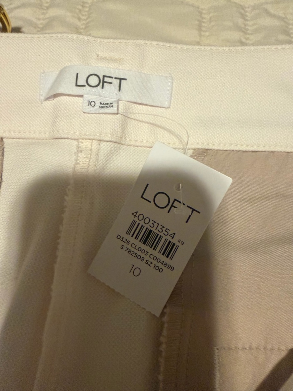 High-Waist Wide Leg Utility Pants in winter white - Picture 2 of 8